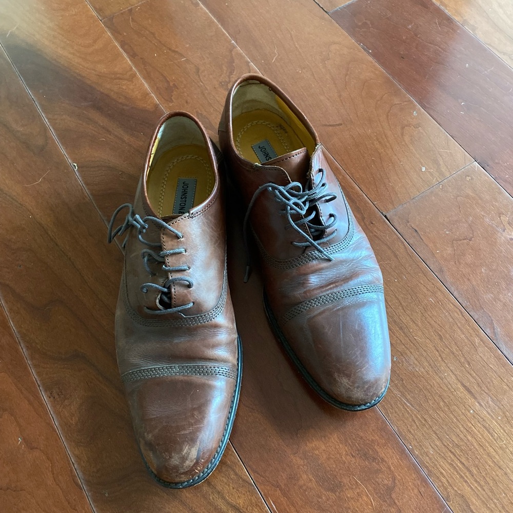 Johnston & Murphy Brown Leather Oxford Dress Shoes - Picture 2 of 6